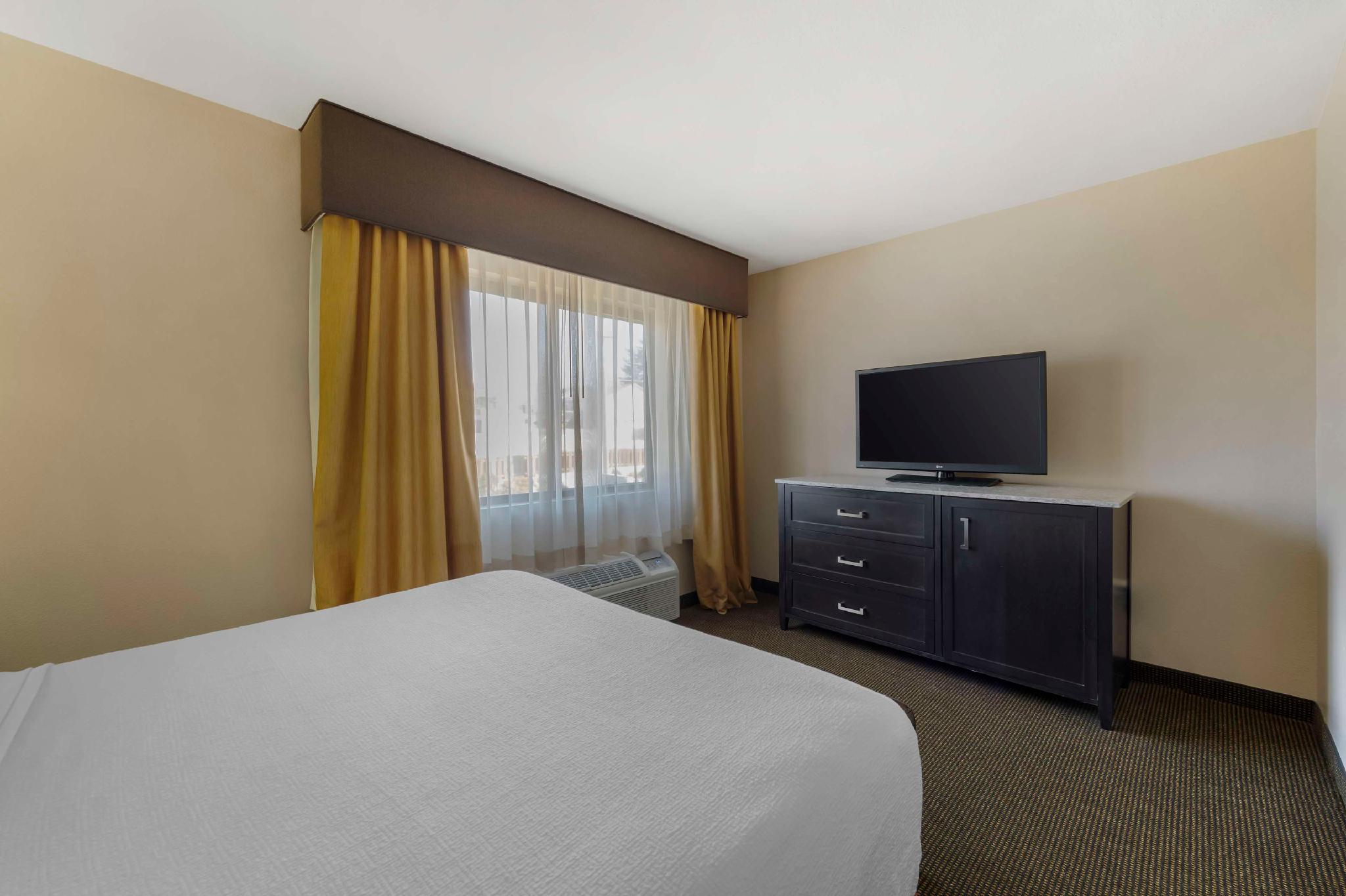 Best Western Plus Country Inn & Suites 写真