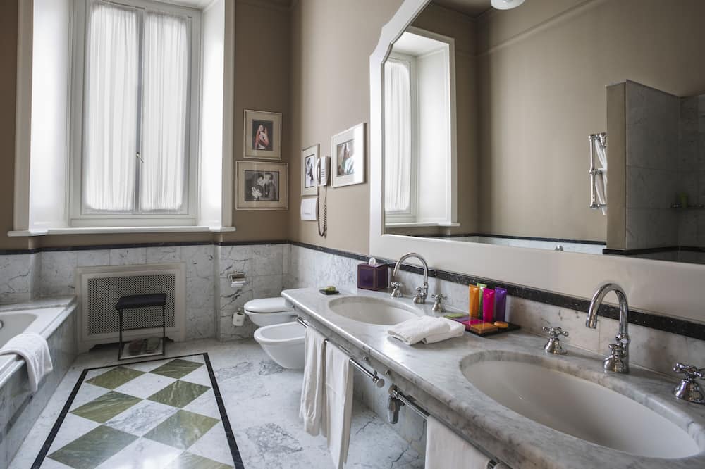 グランド ホテル エト デ ミラン 写真