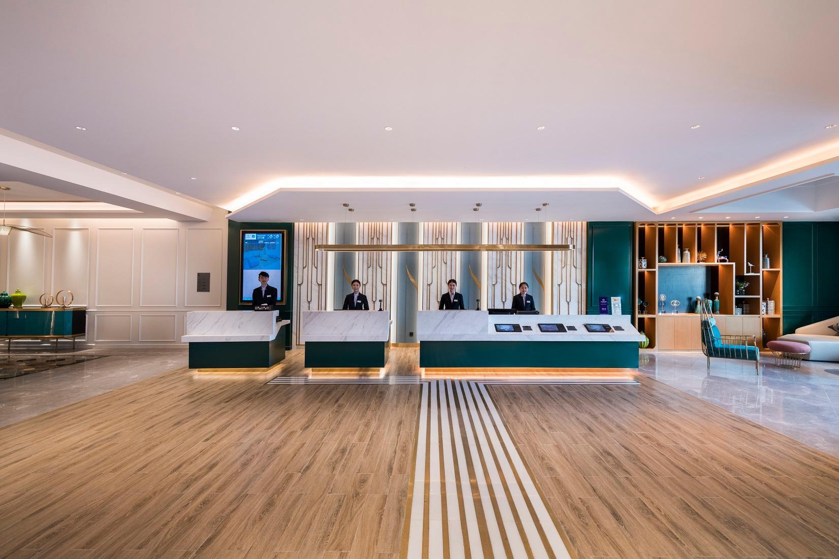 メルキュール シャンハイ ユー ガーデン オン ザ バンド 写真