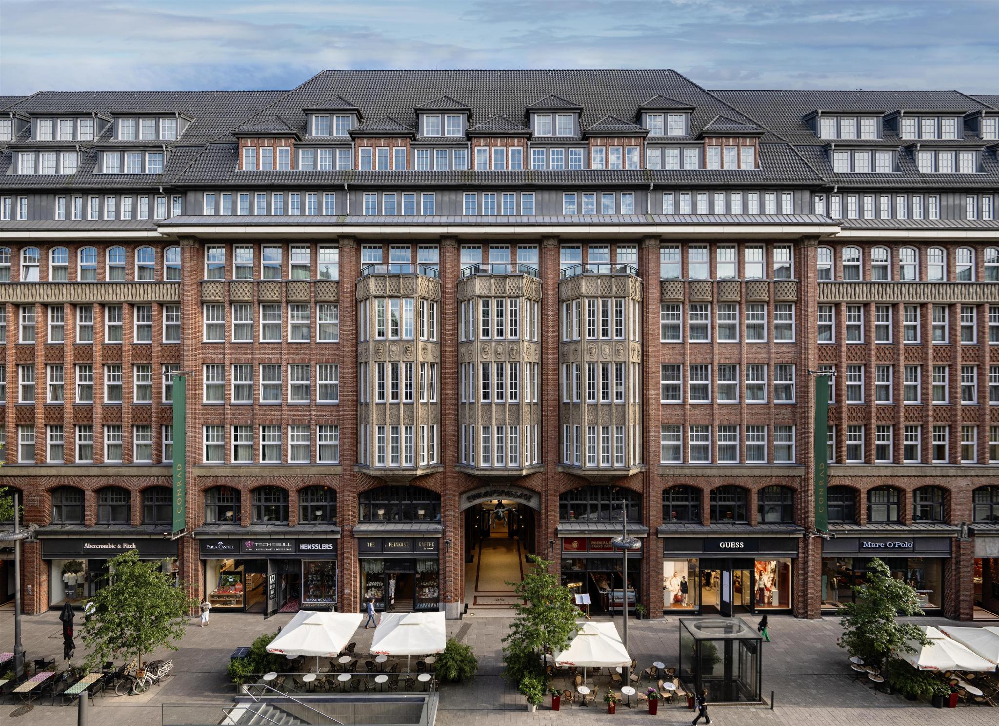 Conrad Hamburg 写真