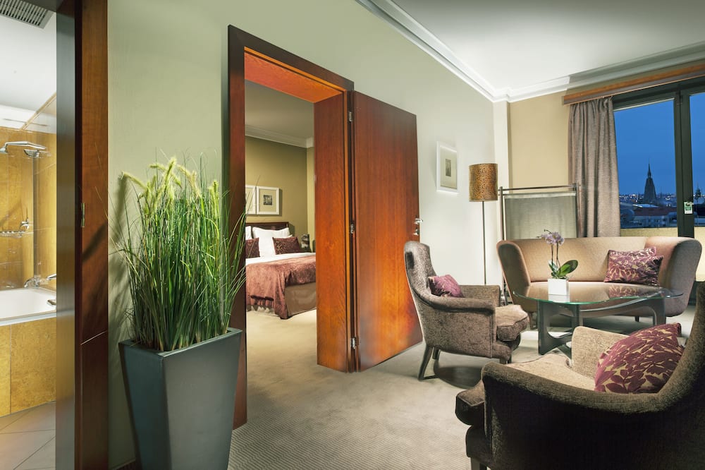 ヤルタ ブティック ホテル 写真