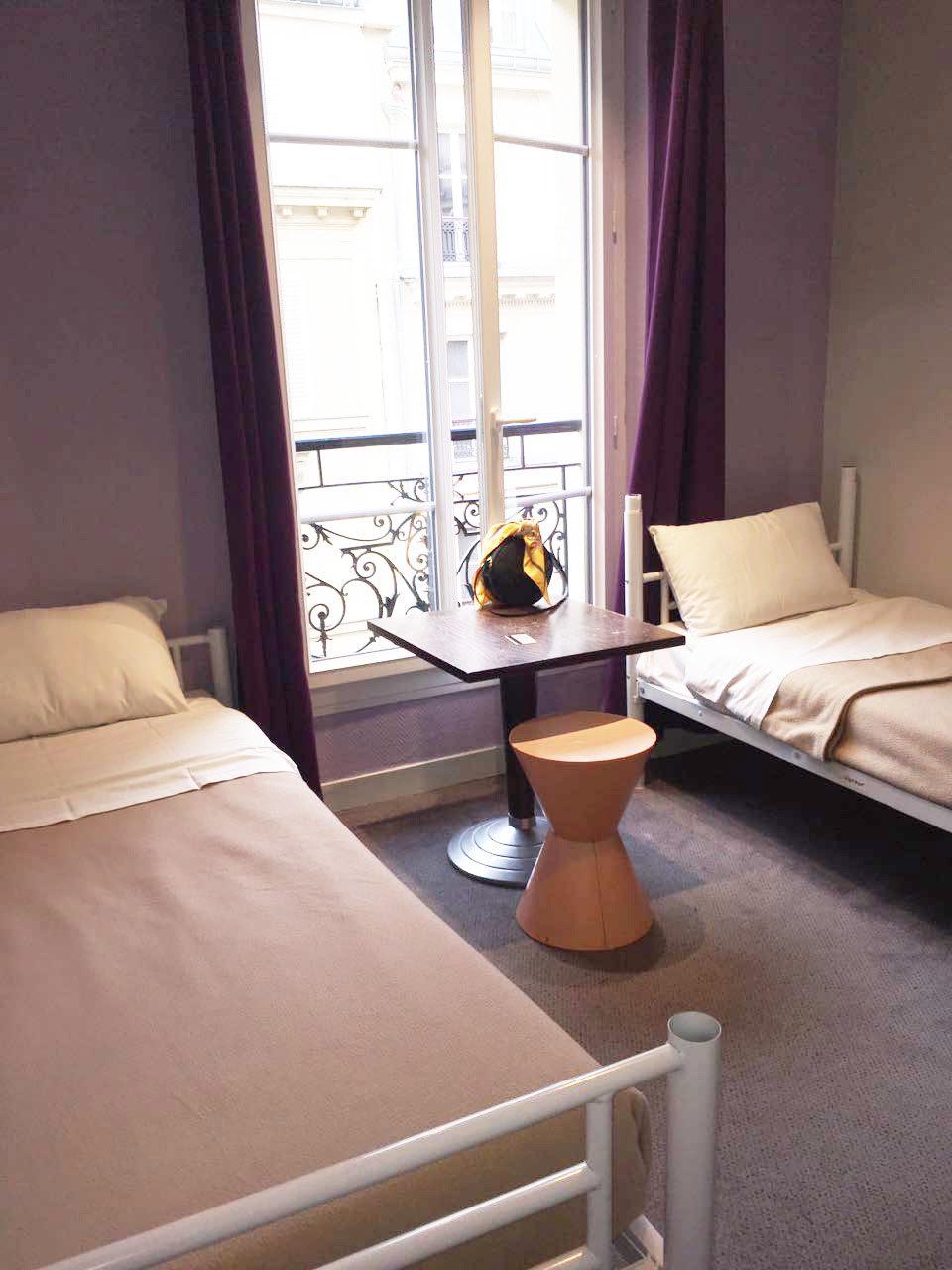 ヴィンテージ パリ ガール デュ ノール 写真