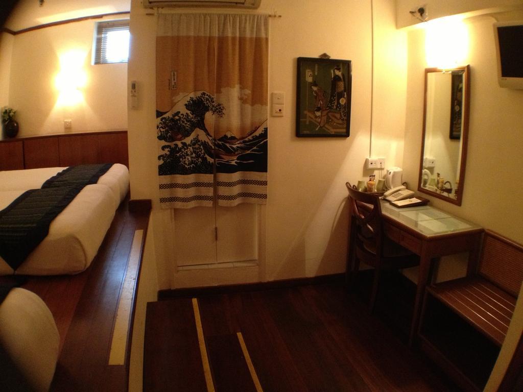 ペラ ホテル 写真