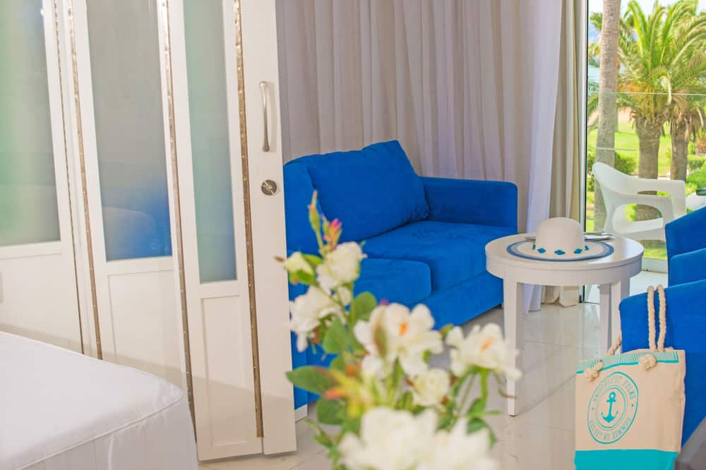 Dome Beach Hotel & Resort 写真