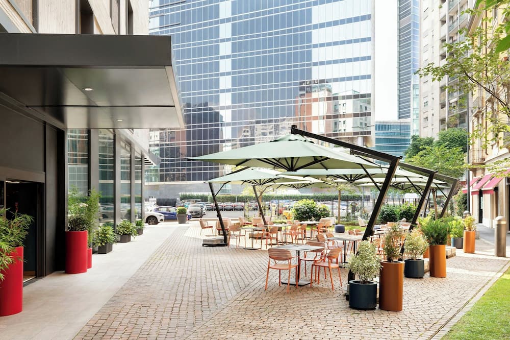 【ほぼ未使用】AUBERGE QUARTIER LATIN フォレスティエール デュオ ミラン ポルタ ヌオーヴァ、ア トリビュート ポートフォリオ