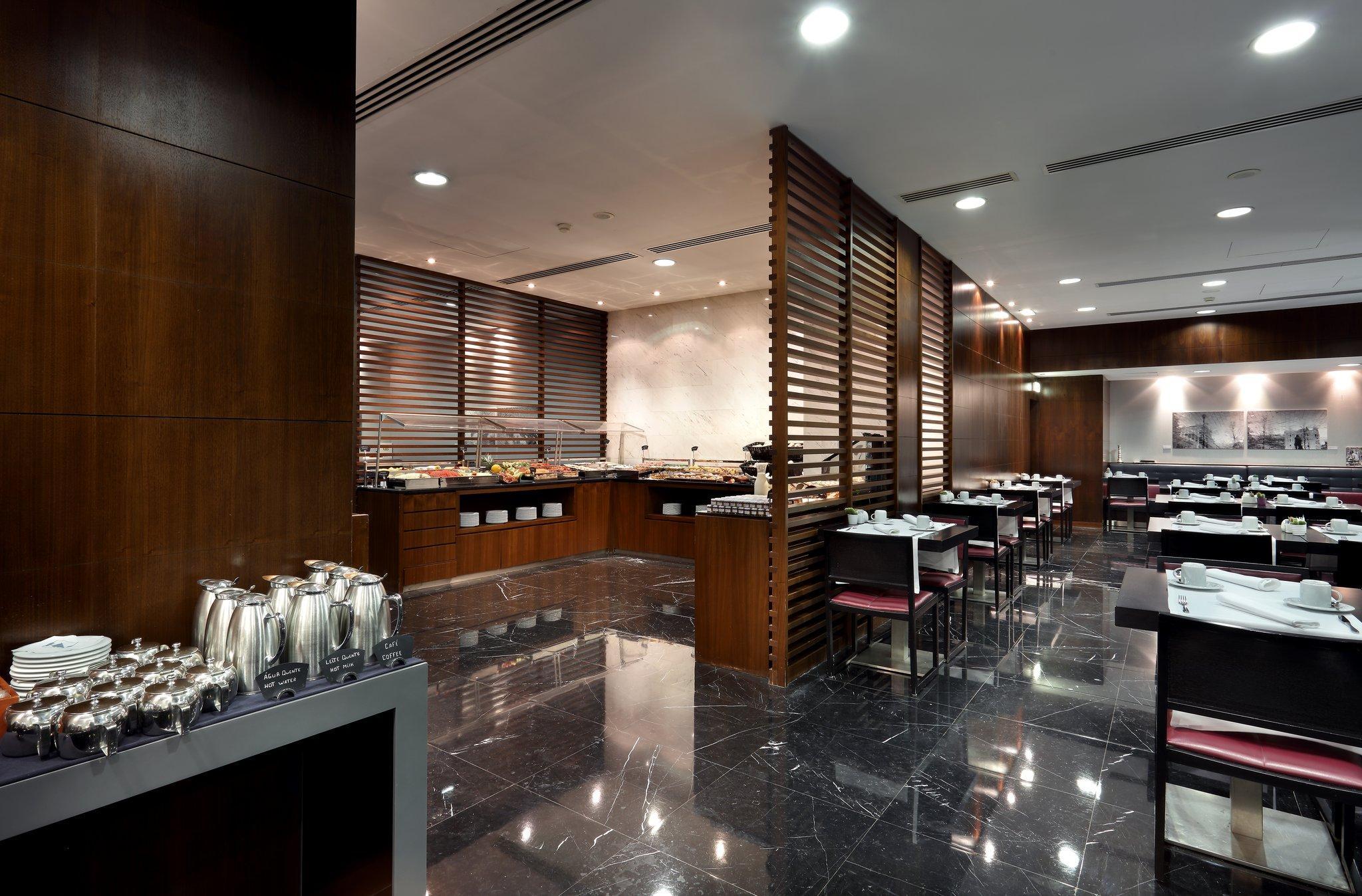 ユーロスターズ ホテル ダス レトラス 写真