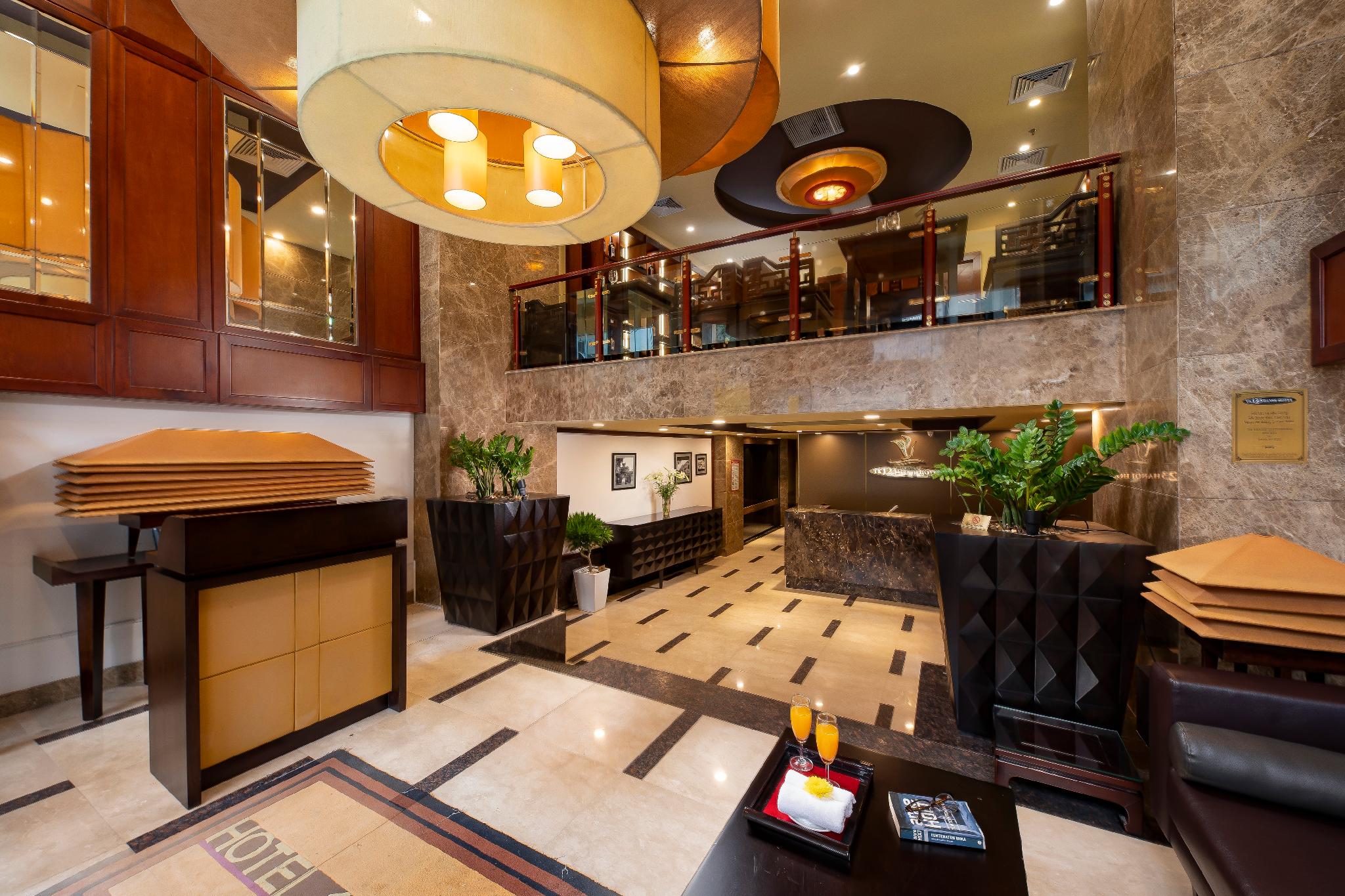 TK123 ハノイ ホテル 写真