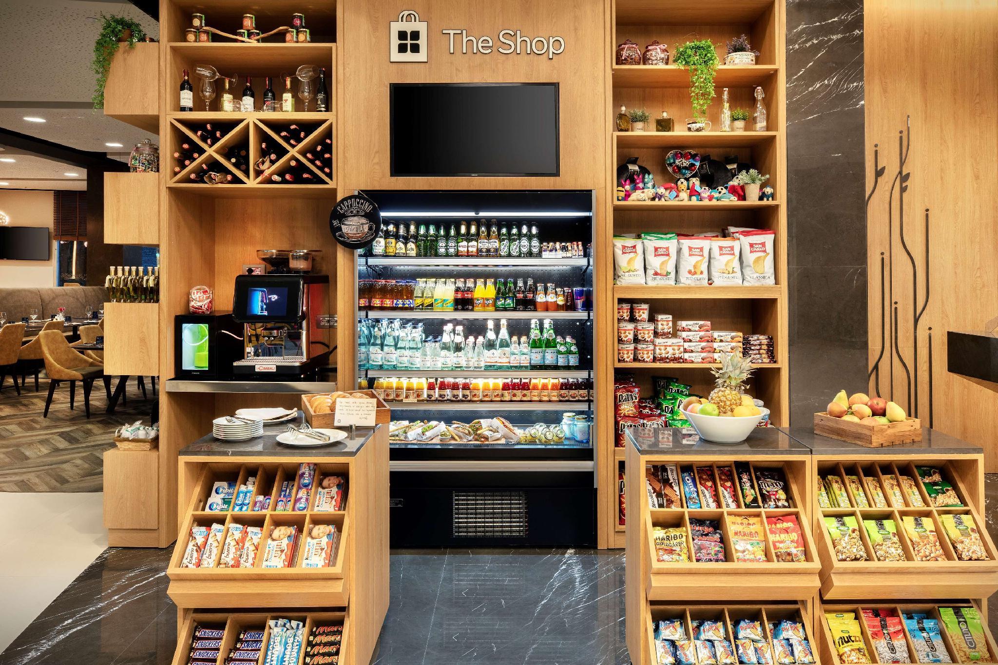 ヒルトン ガーデン イン ティラナ 写真