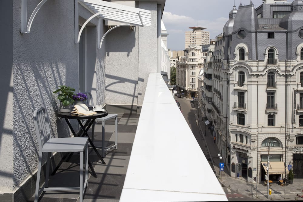 ゼウス エッセンス ブカレスト セントラル 写真