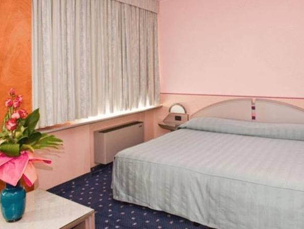 ホテル アルバトロス 写真