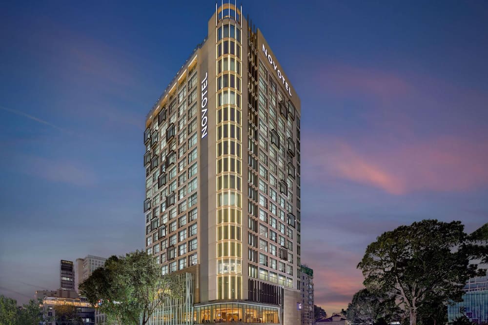 ノボテル サイゴン センター ホテル 写真