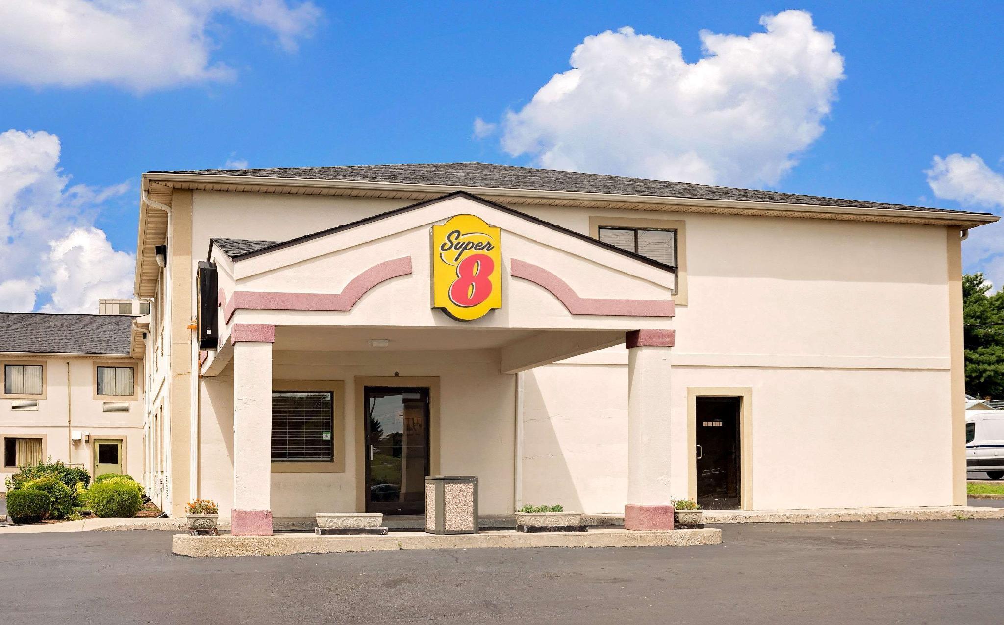 スーパー 8 バイ ウィンダム サマーセット 写真