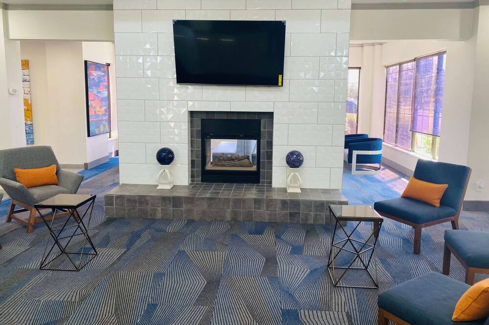 ラ キンタ イン & スイーツ バイ ウィンダム サウス ホランド 写真