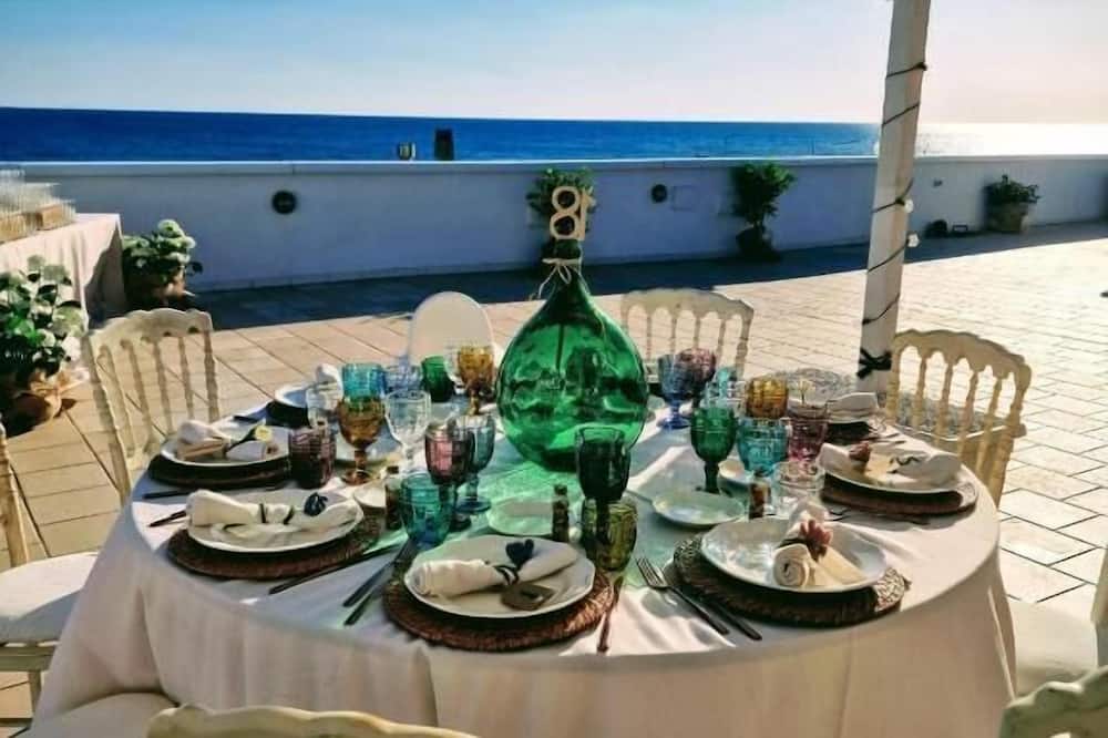 Smy Civico Zero 写真