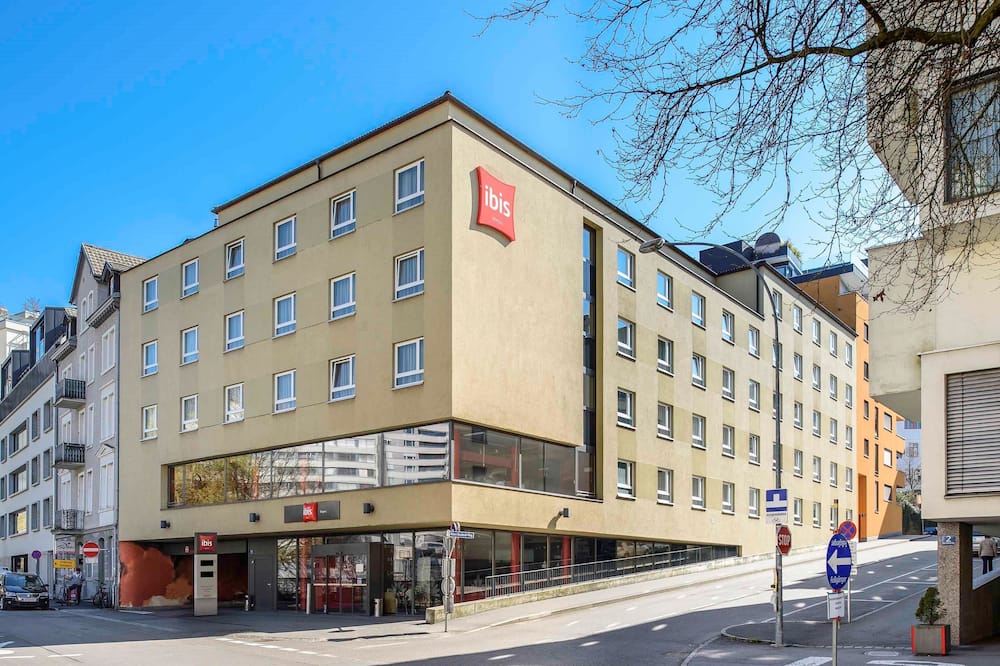 イビス ブレゲンツ 写真