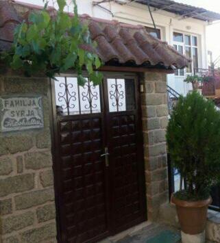 B&BSheshalliu 写真