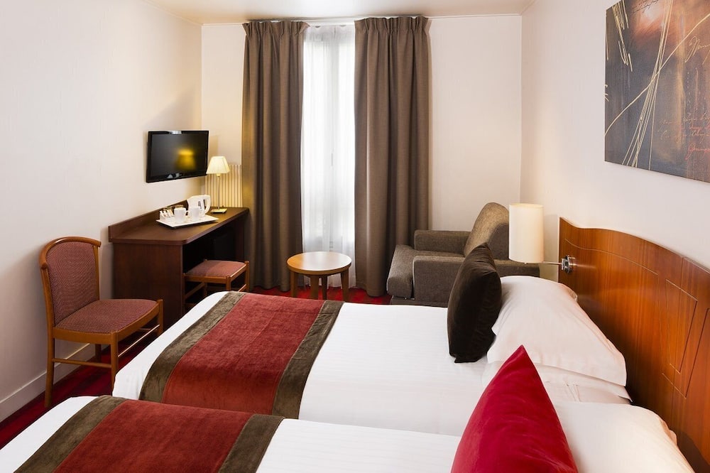 ヨーロッパ ホテル パリ ツアー エッフェル 写真