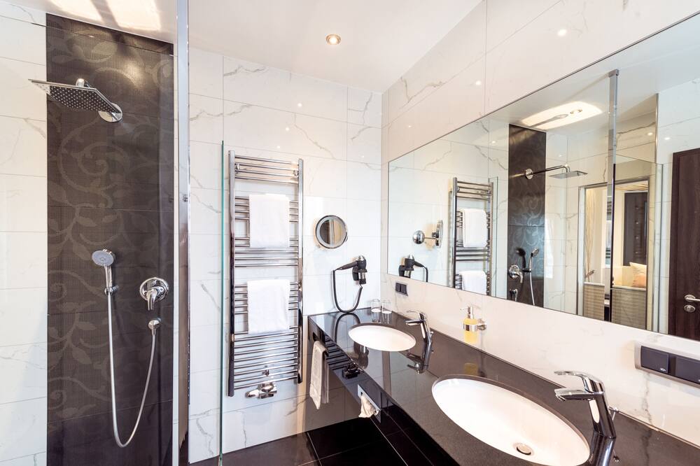 Bäder Park Hotel 写真