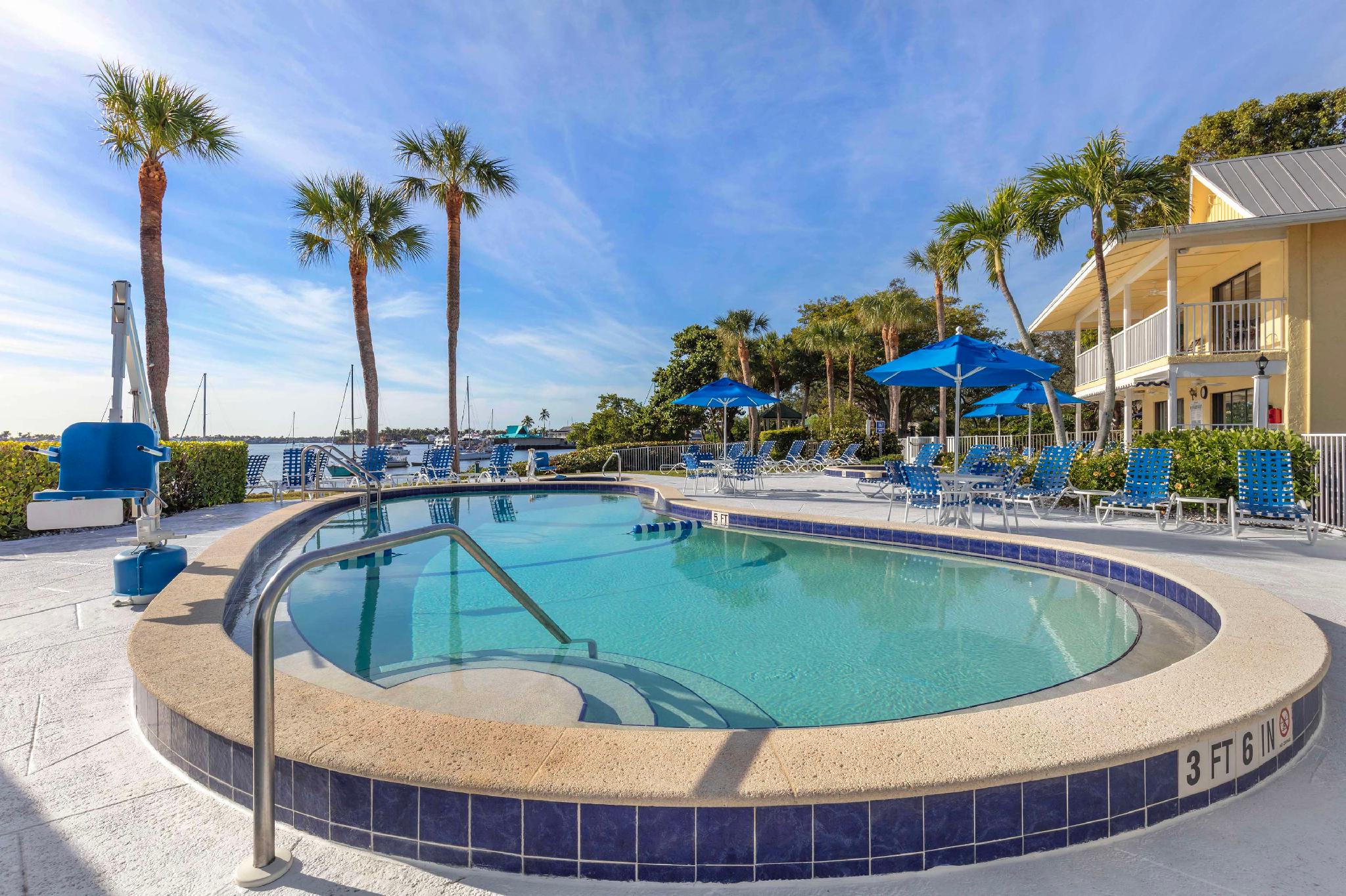 Hilton Vacation Club Charter Club Naples Bay 写真