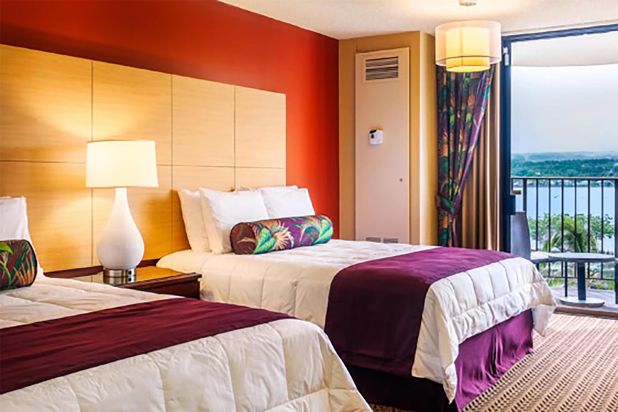 ヒロ ハワイアン ホテル トレードマーク コレクション バイ ウィンダム 写真