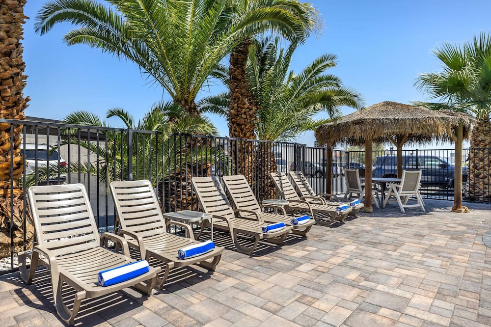 ベスト ウェスタン マッカラン イン 写真