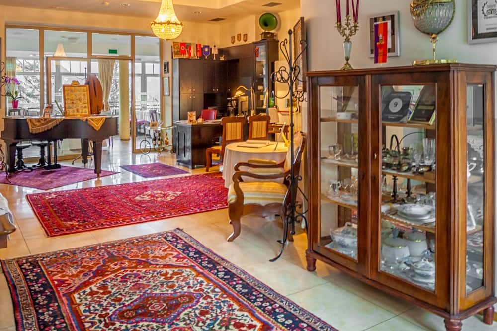 トリグラフ ブレッド 写真