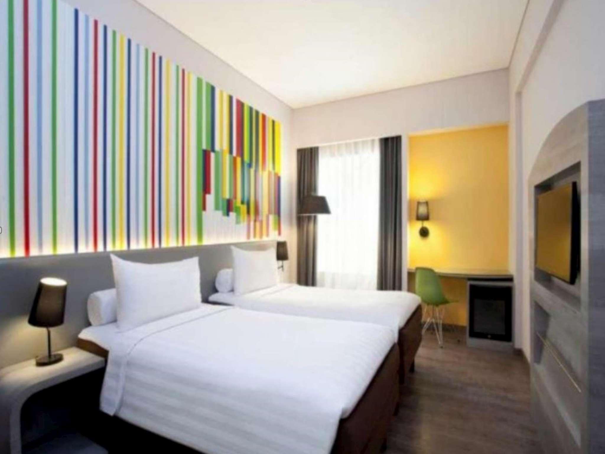 イビス スタイルズ ジャカルタ マンガ ドゥア ホテル 写真