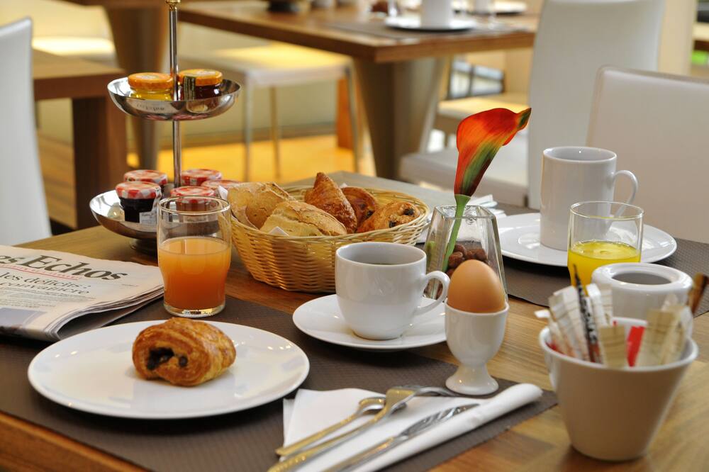 レジドーム クルブヴォア ラ デファンス 写真