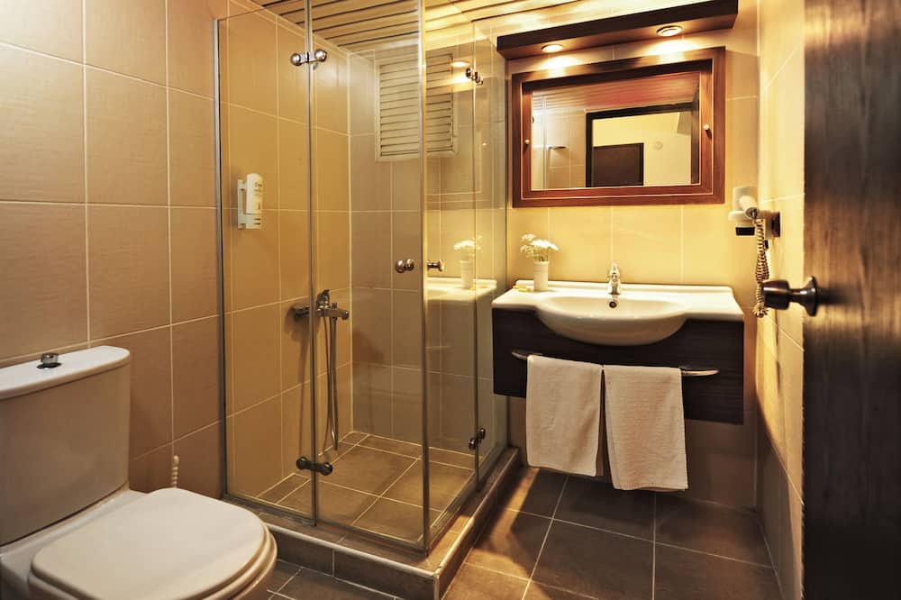 Üstün Otel Alsancak 写真