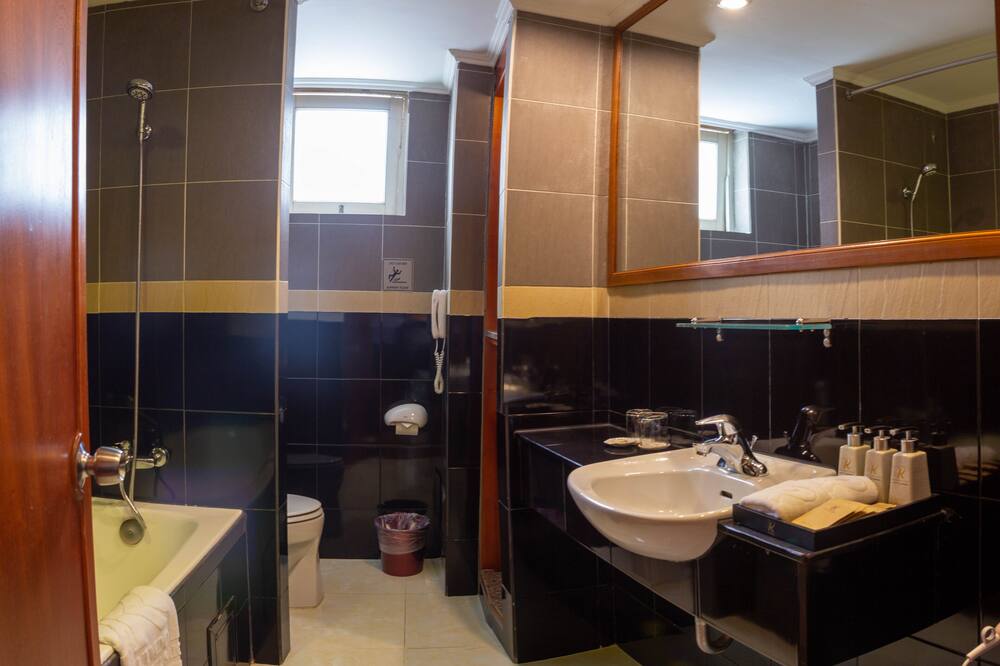 ロイヤル ホテル サイゴン 写真