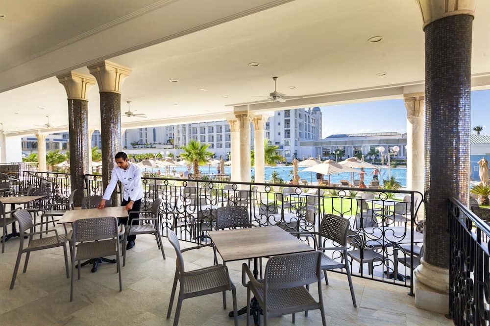 ホテル コンコルド グリーン パーク パレス 写真