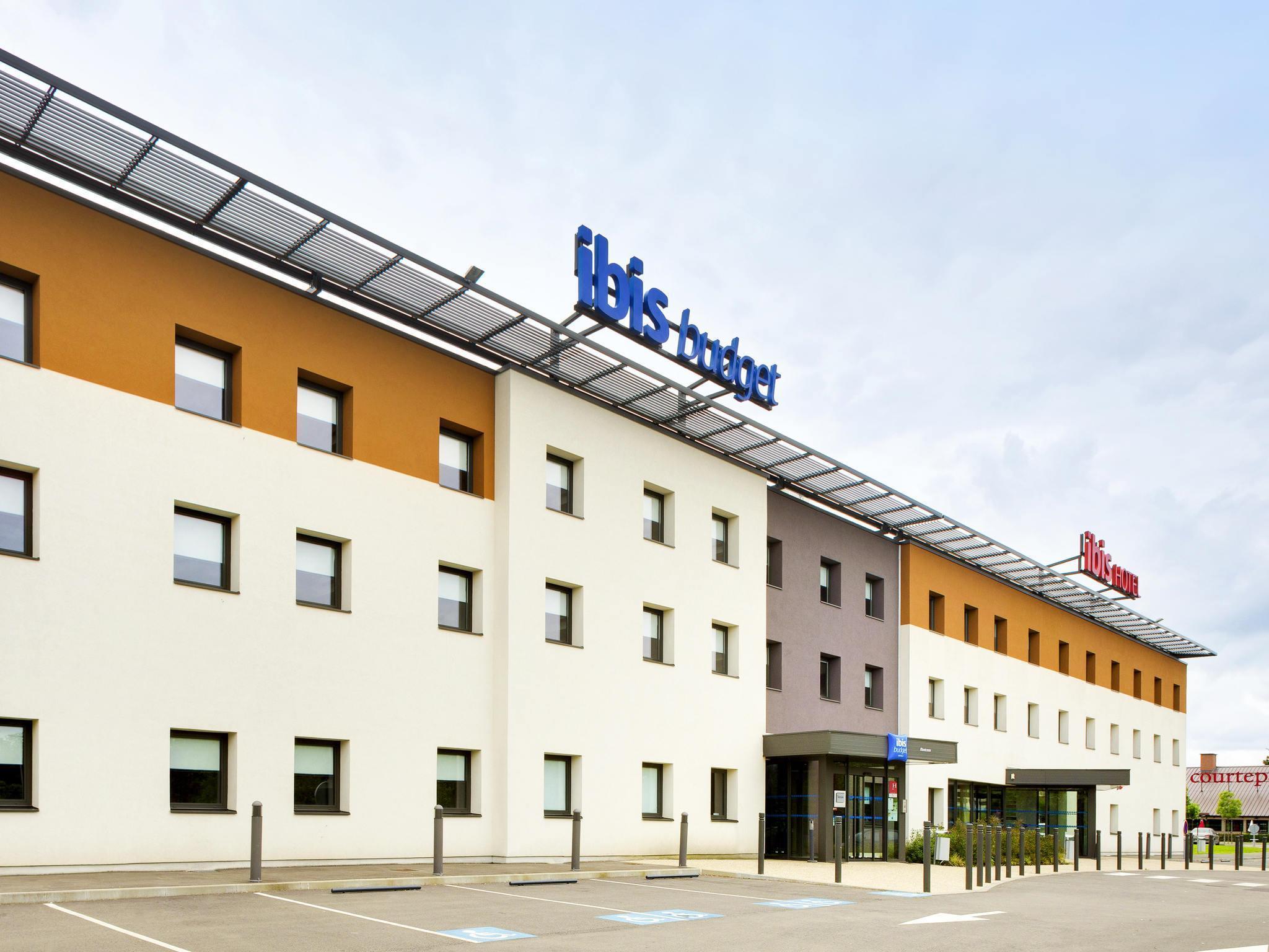 ibis Montceau-les-Mines 写真