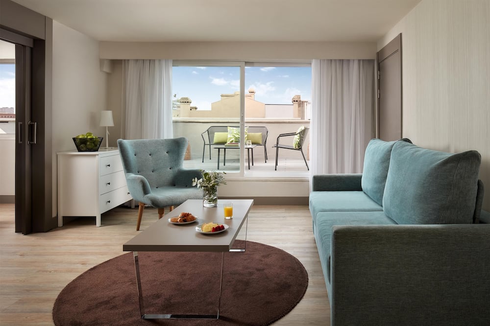 NH スルバノ 写真