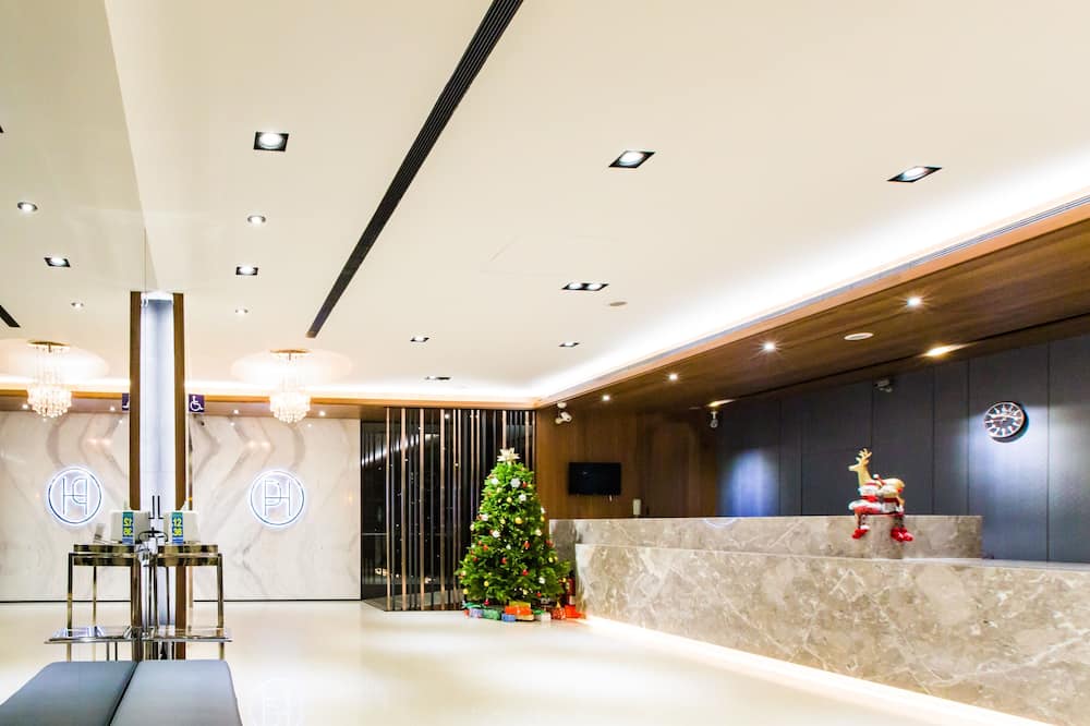 ガイド ホテル タイチュン ステーション 写真