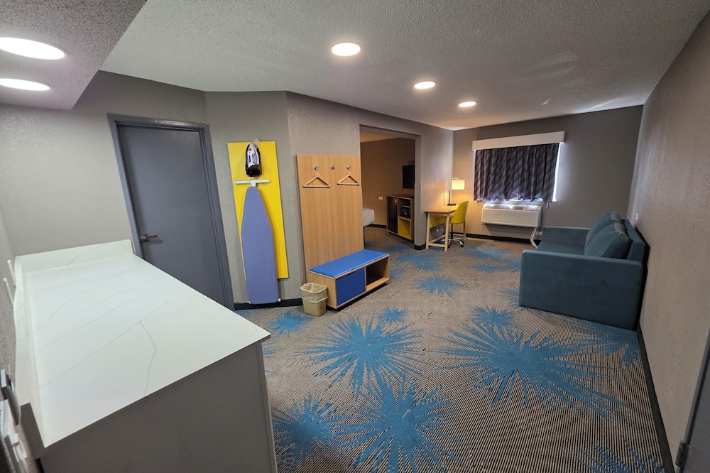 デイズイン by ウィンダム ウォーキガン 写真