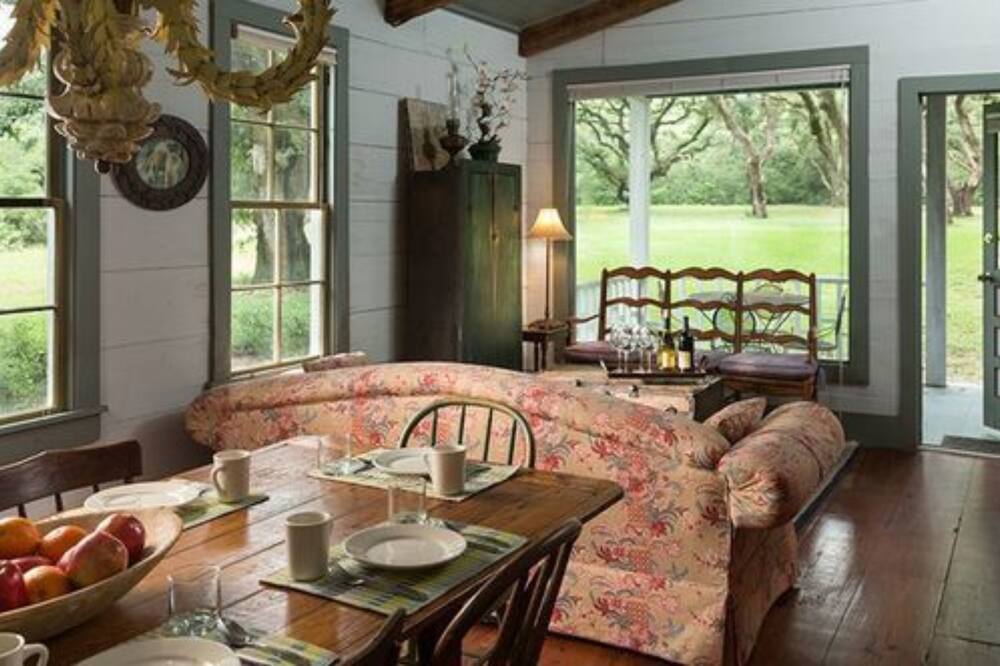 ブリスウッド B&B ランチ 写真