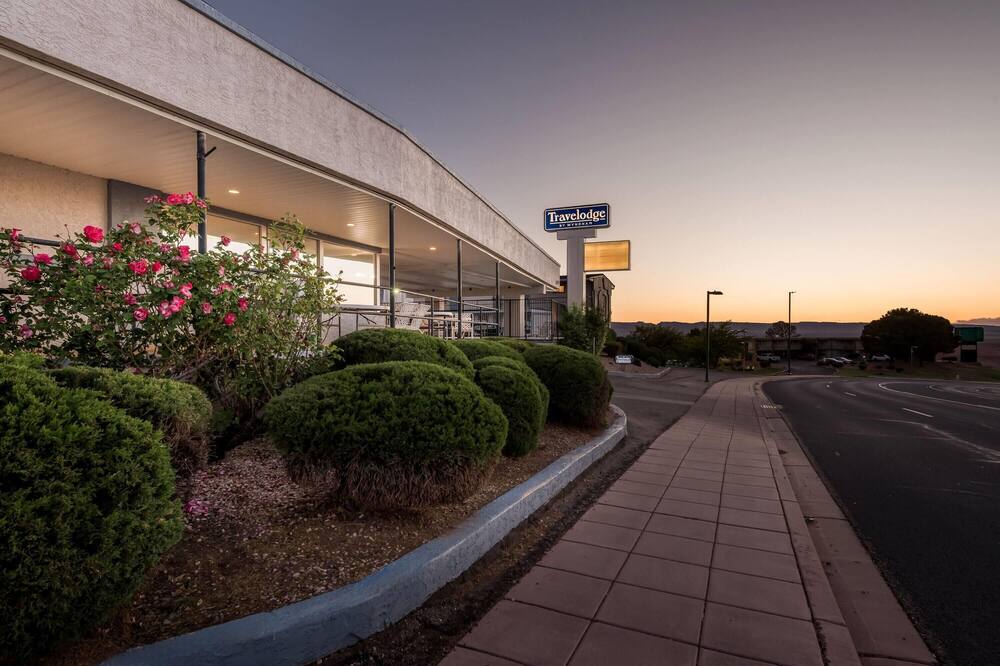 トラベロッジ バイ ウィンダム ページ、 レイク パウエル のビュー 写真