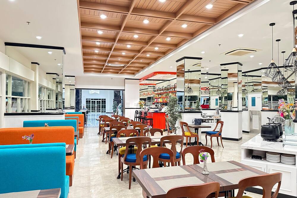 ディプリマホテルジェムルサリスラバヤ 写真