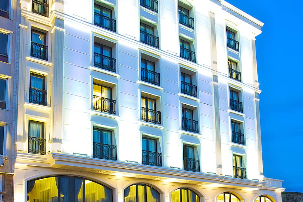 グランド サグジャンラー ホテル 写真