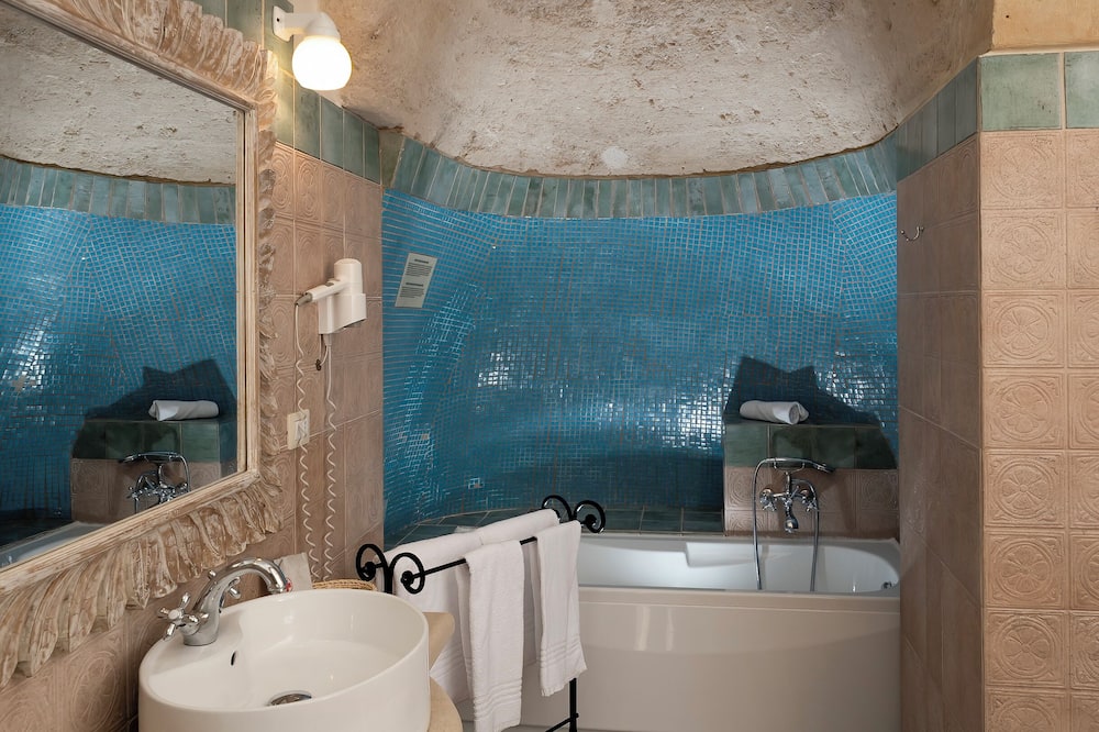 ロカンダ ディ サン マルティーノ ホテル ＆ テルマエ ロマナエ 写真