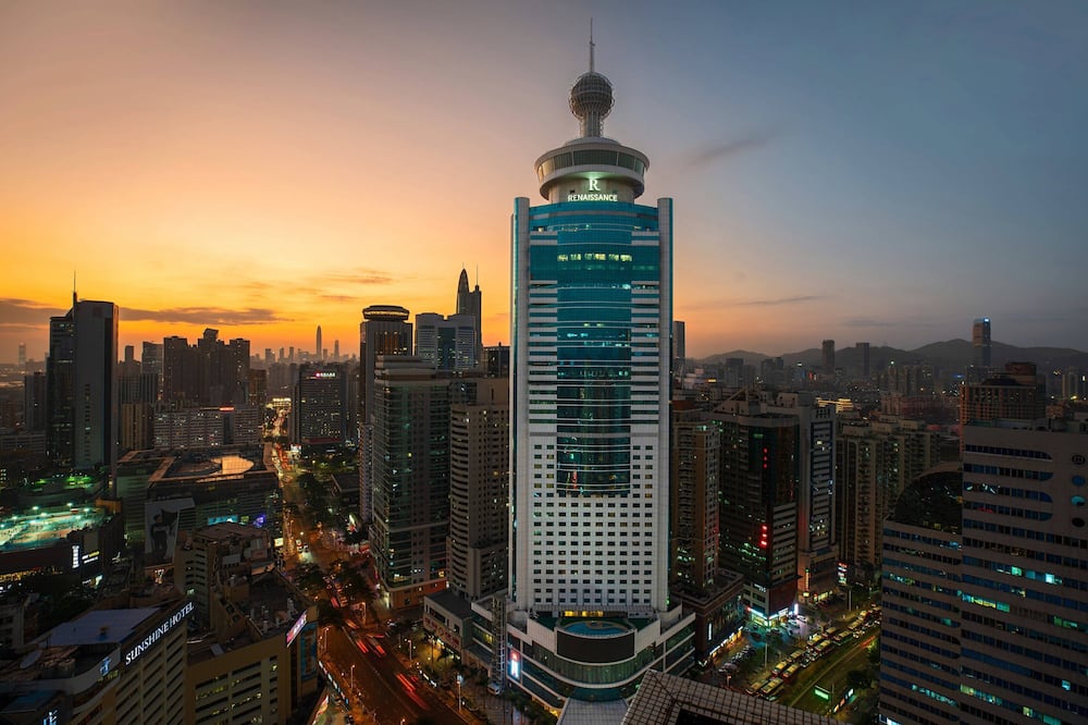 ルネッサンス シェンヂェン ローフー 写真