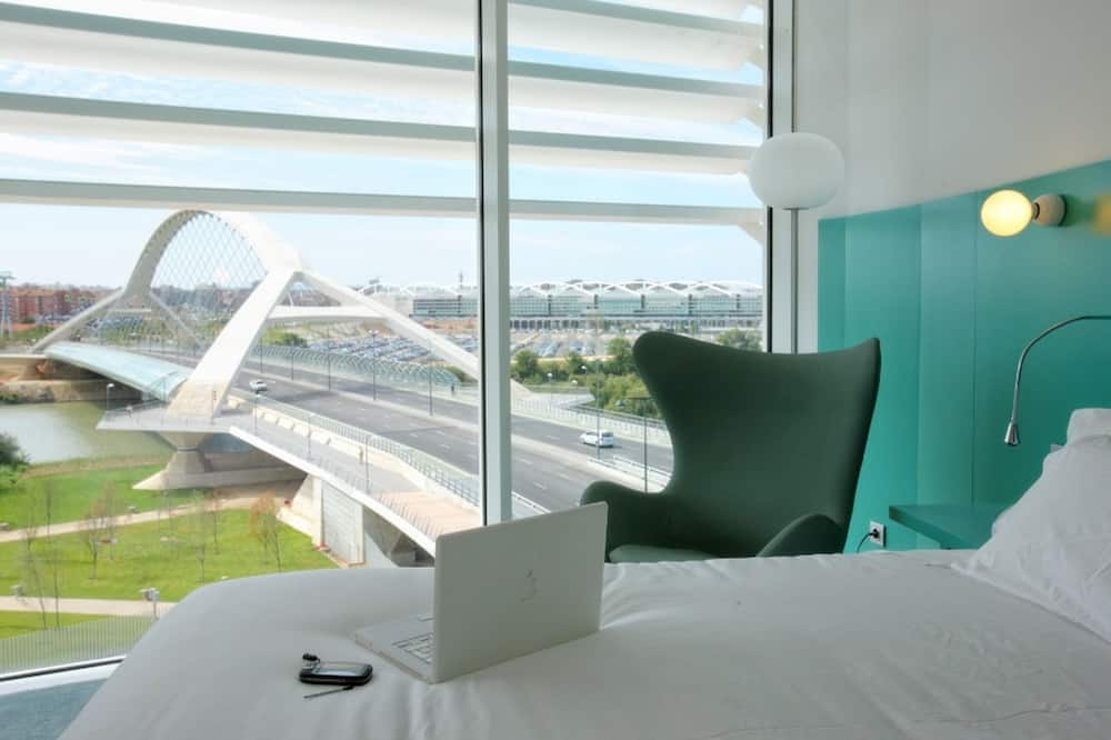 Hotel Hiberus 写真