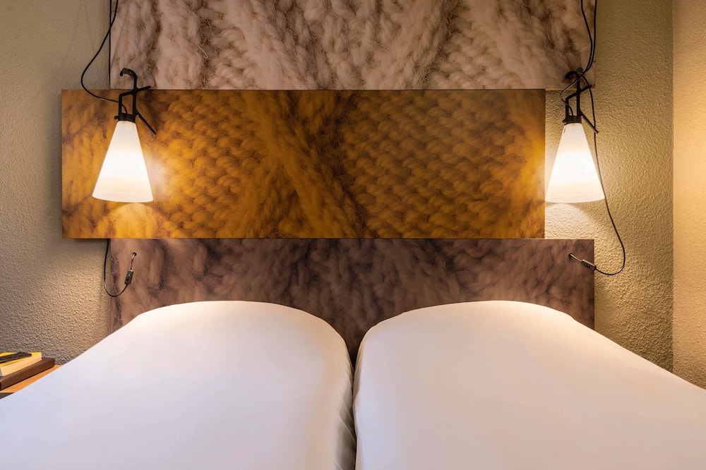 イビス パリ アレジア モンパルナス 14区 写真