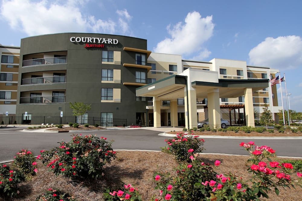 Courtyard by Marriott Raleigh North/Triangle Town Center 写真