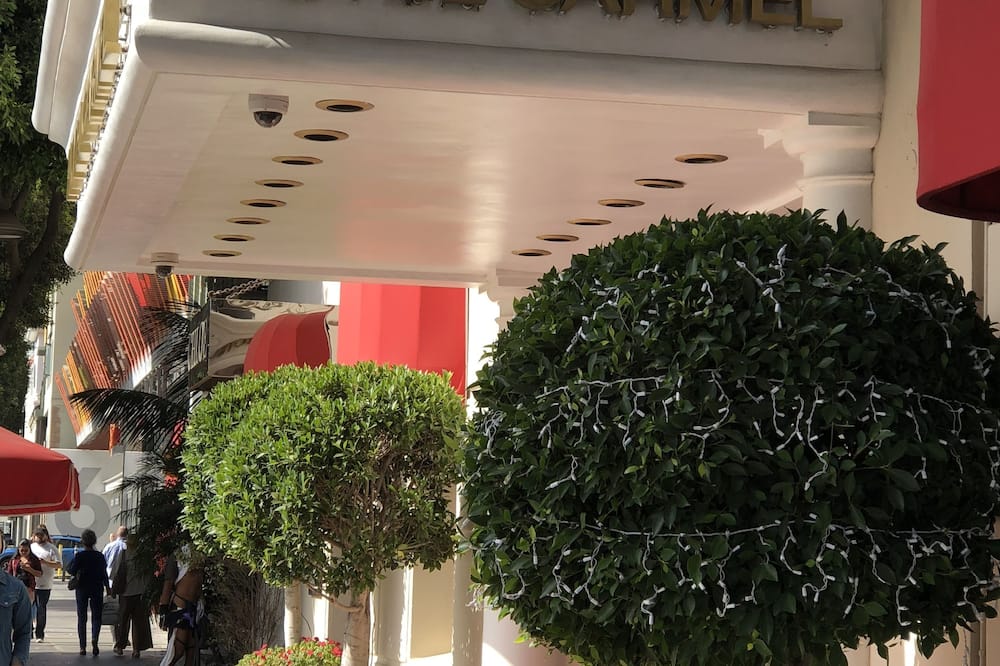 ホテル カーメル 写真