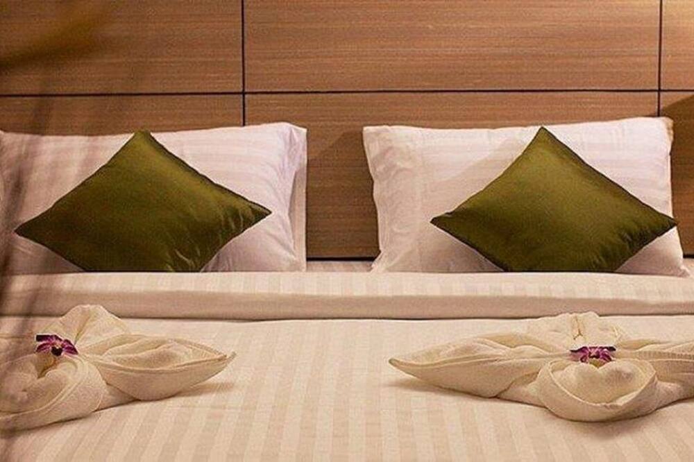 ザ 93 ホテル 写真