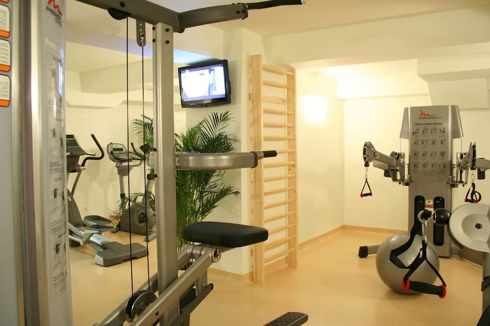 ゴールデン チューリップ アナ タワー シビウ 写真