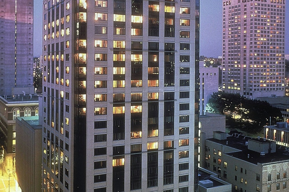 ダブリュー シアトル 写真