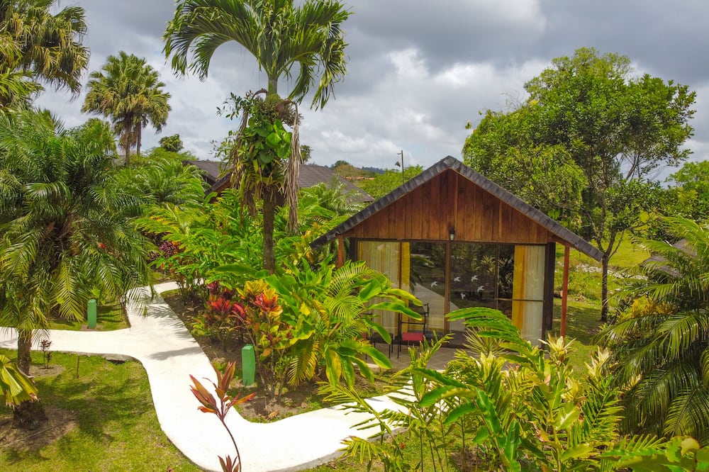 ホテル ラバス タコタル 写真