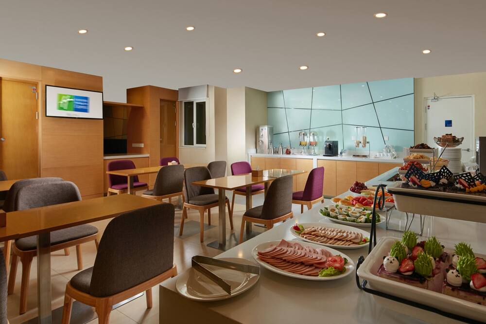 ホリデイ イン エクスプレス唐山ダウンタウン by IHG (唐山中心智〓假日酒店) 写真